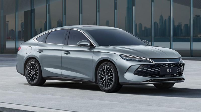 Большой экономичный седан BYD Qin L представлен официально