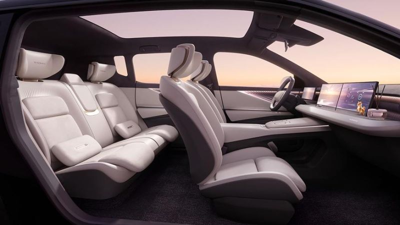 Дизайн будущих электрокаров для Китая показала Nissan