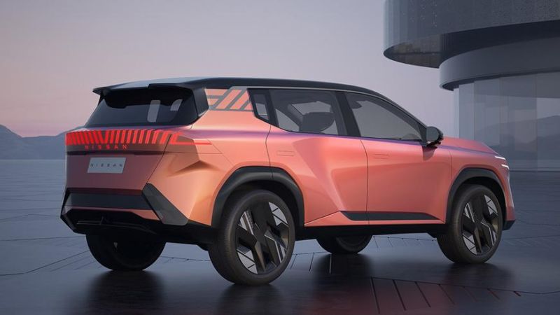 Дизайн будущих электрокаров для Китая показала Nissan