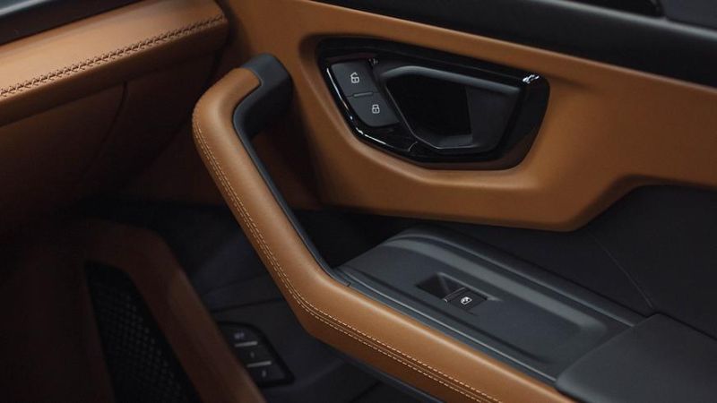 Lamborghini Urus превратился в супергибрид