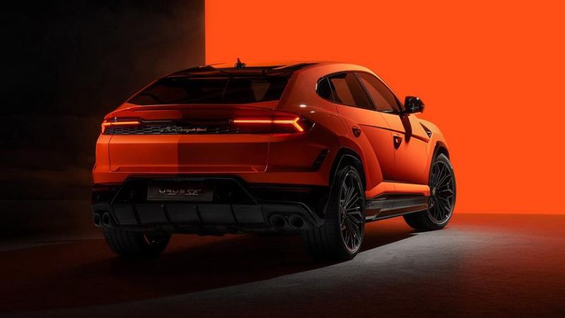 Lamborghini Urus превратился в супергибрид