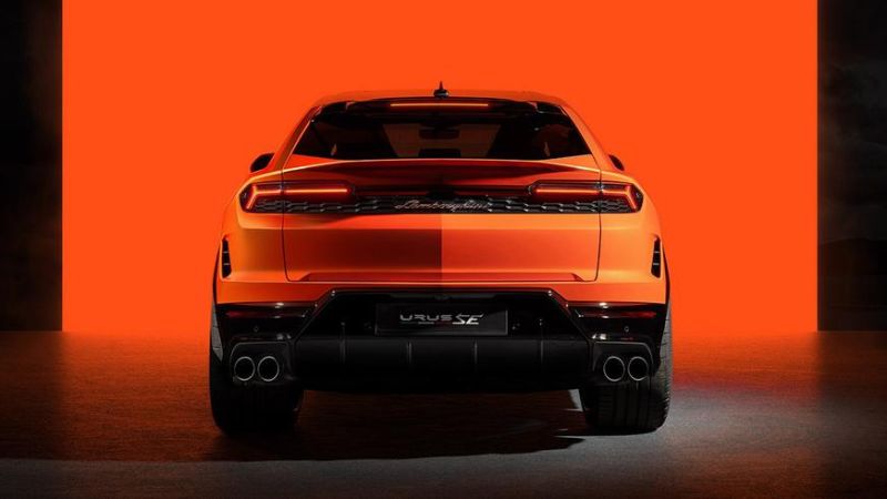 Lamborghini Urus превратился в супергибрид