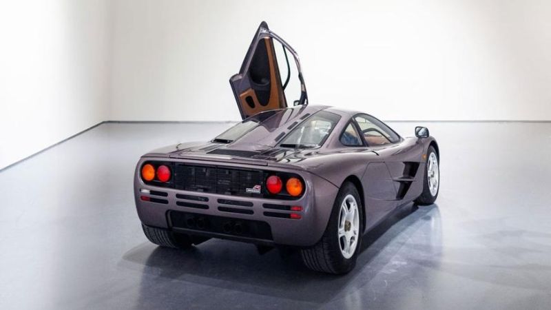 С молотка уйдёт McLaren F1 почти без пробега