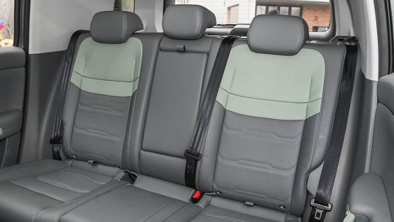 Бюджетный кроссовер BAIC BJ30 — суровая внешность и передний привод