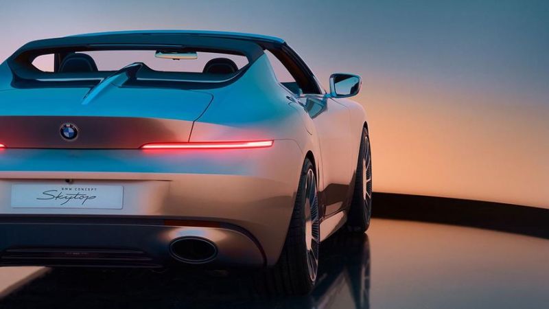 BMW представила ретроконцепт Skytop с мощным V8