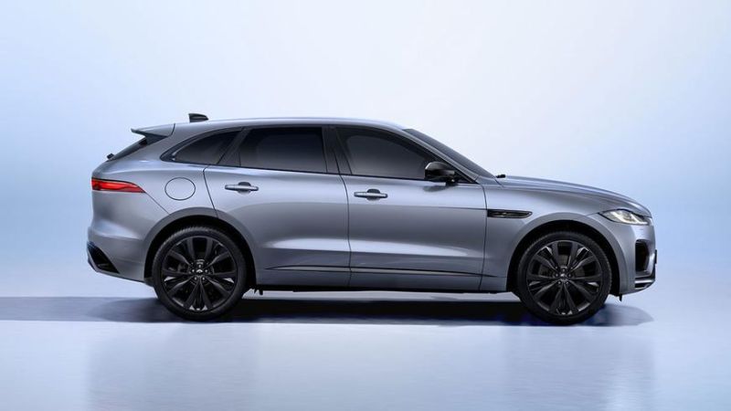 Jaguar провожает на покой F-Pace