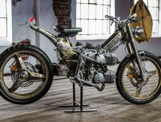 Кастомайзер из Германии построил 5-цилиндровый мопед