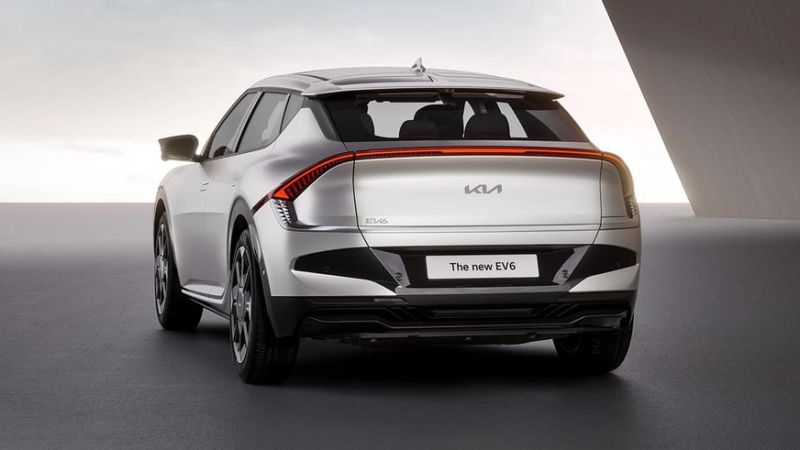 Kia показала обновлённый EV6: свежая внешность и другая батарея