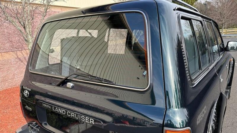 Land Cruiser 80 с небольшим пробегом пустят с молотка в США