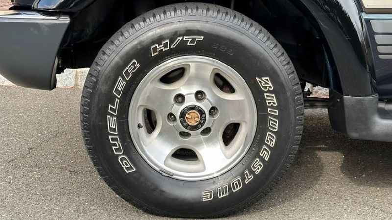 Land Cruiser 80 с небольшим пробегом пустят с молотка в США