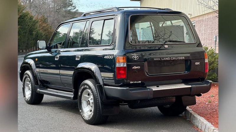 Land Cruiser 80 с небольшим пробегом пустят с молотка в США