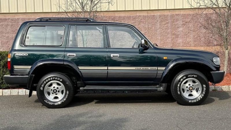 Land Cruiser 80 с небольшим пробегом пустят с молотка в США