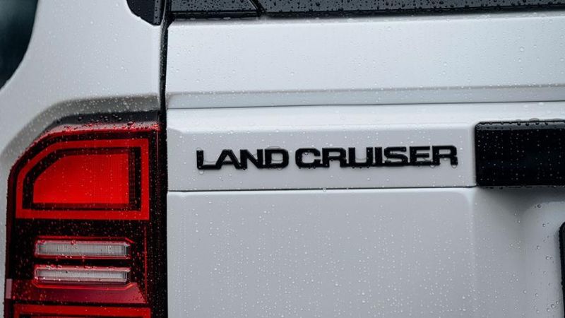 Новый Land Cruiser Prado в Казахстане. Известны цены