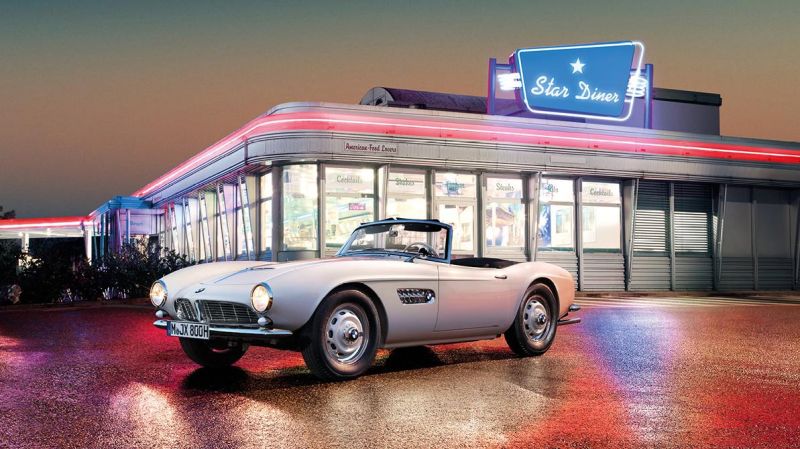 Обычный BMW Z4 превратился в ретрородстер за 288 тысяч евро