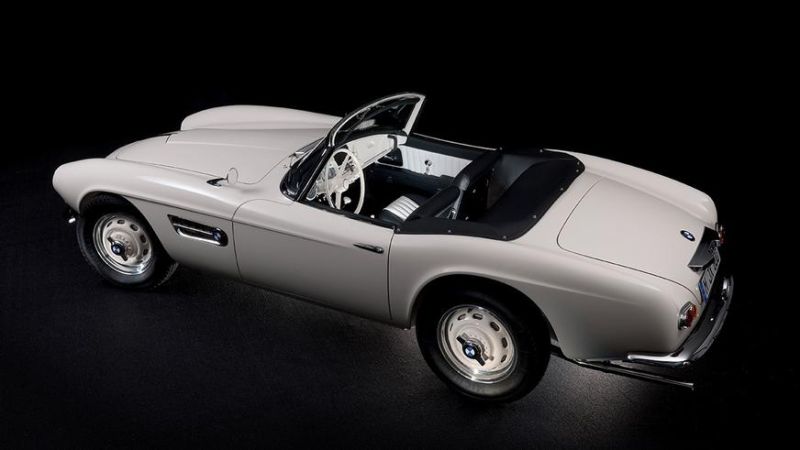 Обычный BMW Z4 превратился в ретрородстер за 288 тысяч евро