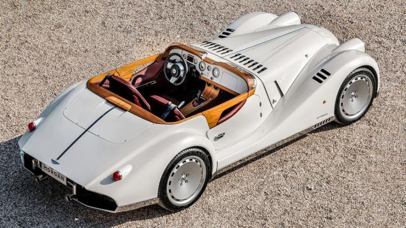 Родстер Morgan Plus Six стал ещё винтажнее благодаря Pininfarina