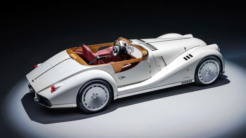 Родстер Morgan Plus Six стал ещё винтажнее благодаря Pininfarina