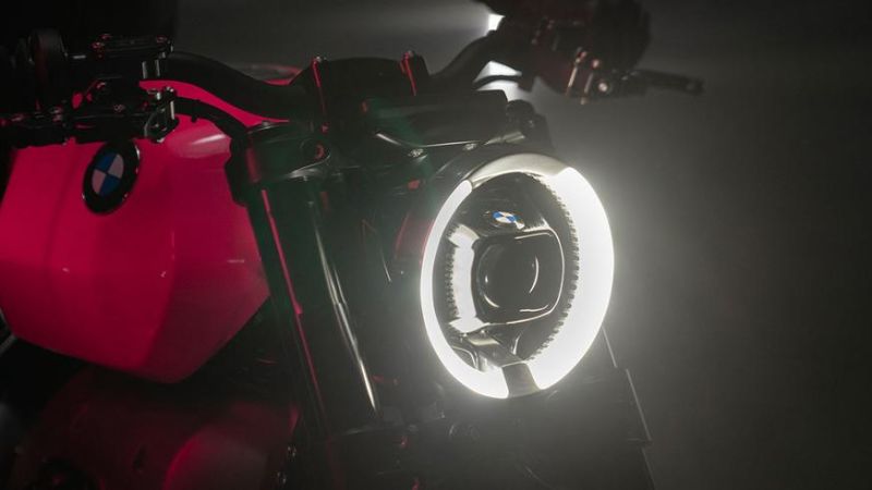 У BMW появился 2-литровый двигатель… для мотоцикла