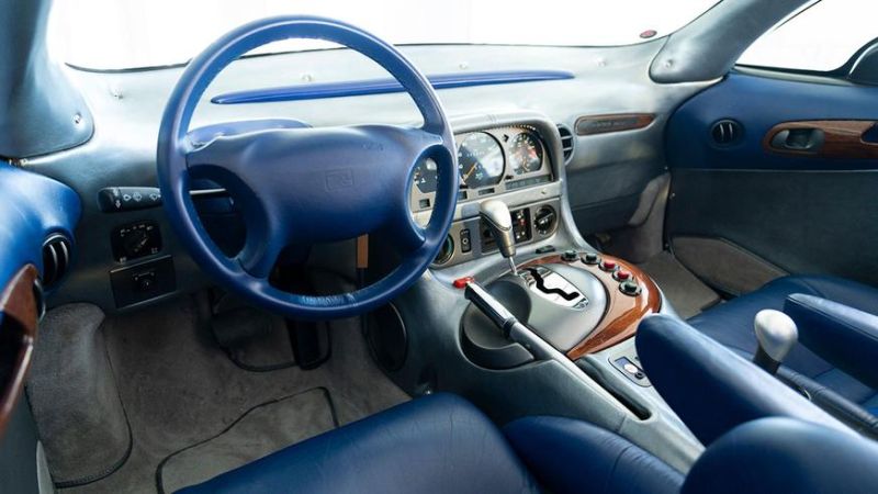 Уникальный гибрид SLK и G-Class пустят с молотка