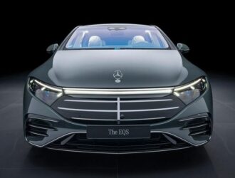 В Mercedes-Benz отказались от новой платформы для больших электрокаров