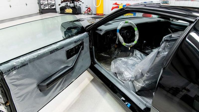 В США можно купить новый Chevrolet Camaro, выпущенный в 1985 году