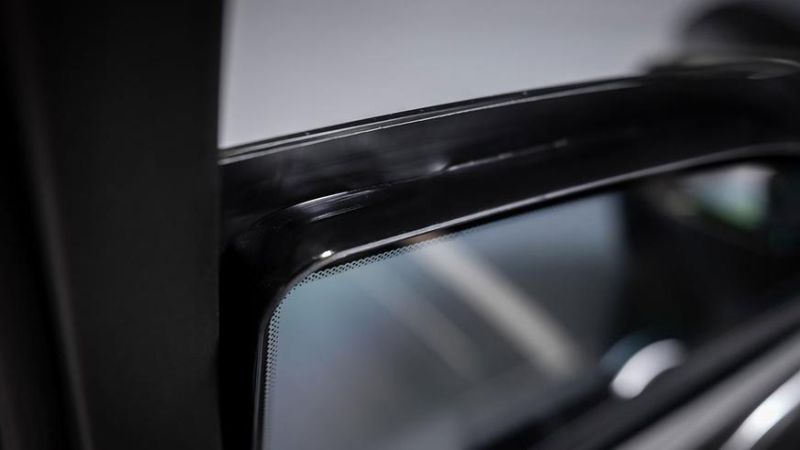 Cadillac Escalade превратился в пуленепробиваемый Rezvani