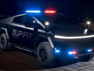 Cybertruck подготовили для службы в полиции