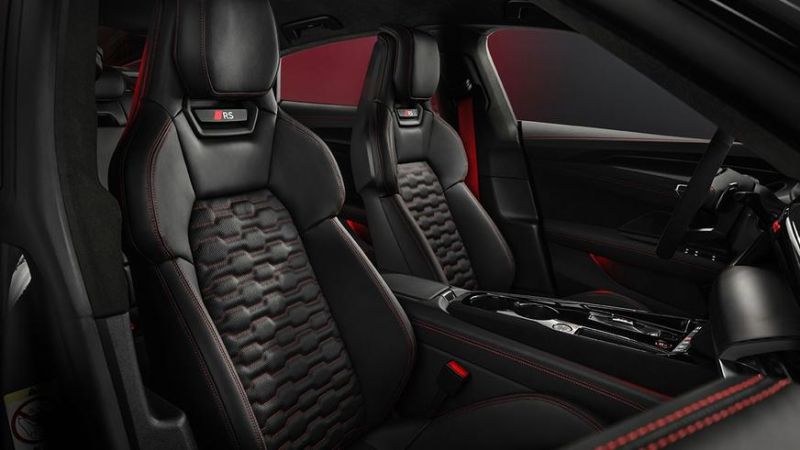 Электрокар e-tron GT теперь самый мощный Audi в истории