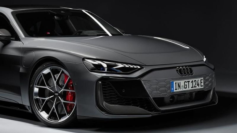 Электрокар e-tron GT теперь самый мощный Audi в истории
