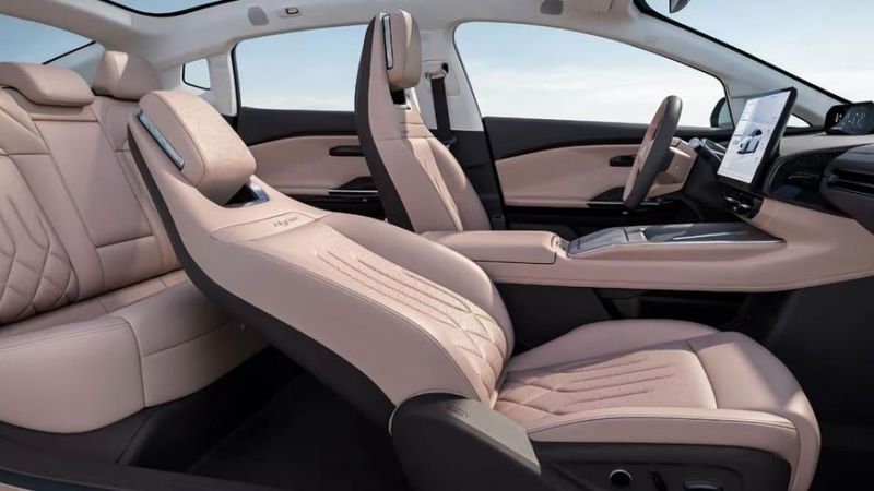 Электроседан GAC Aion Hyper GT получил дальнобойную версию