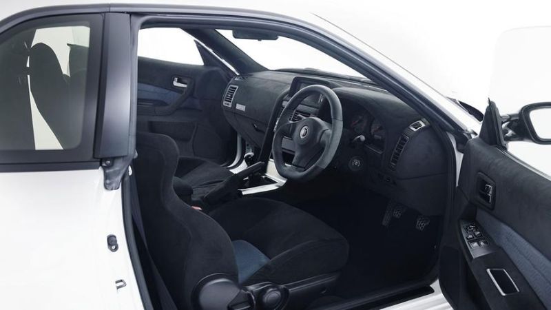 Японское ателье предложило рестомоды на базе Nissan Skyline GT-R