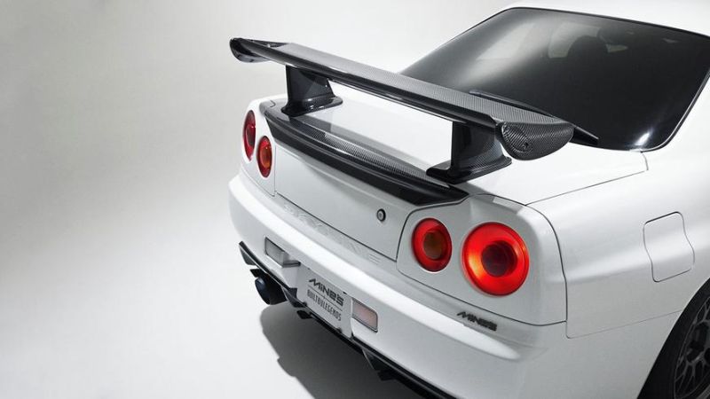 Японское ателье предложило рестомоды на базе Nissan Skyline GT-R
