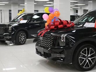 Китайские автоконцерны держат дилеров на коротком поводке