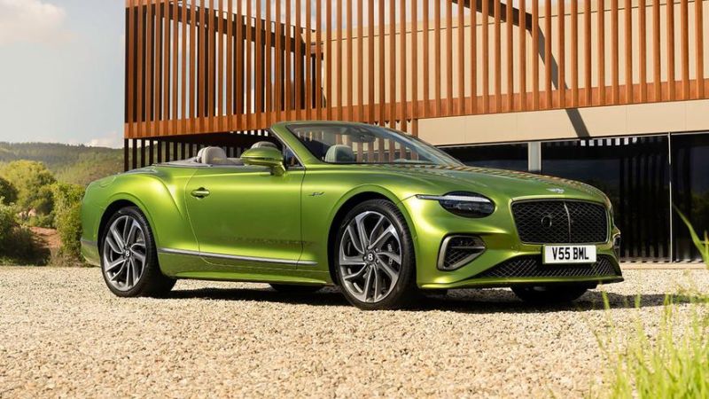 Новый Continental GT стал самым мощным дорожным Bentley в истории