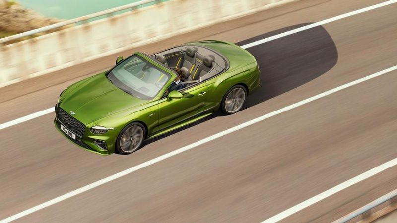 Новый Continental GT стал самым мощным дорожным Bentley в истории