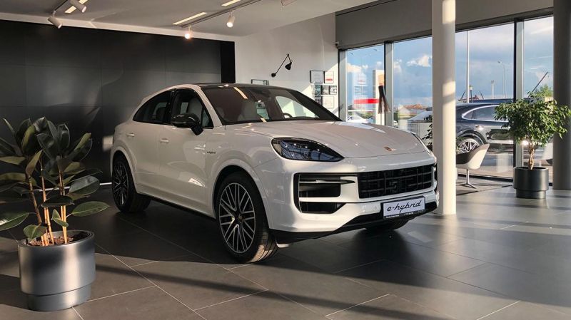 Porsche официально запустил продажи обновлённого Taycan в Казахстане