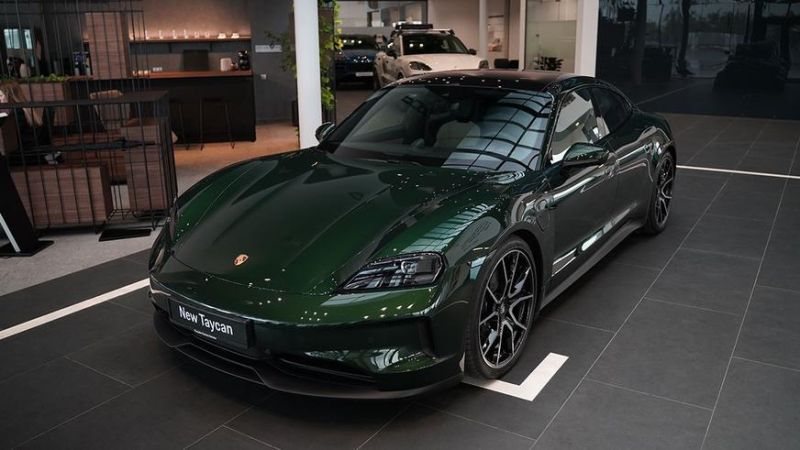 Porsche официально запустил продажи обновлённого Taycan в Казахстане