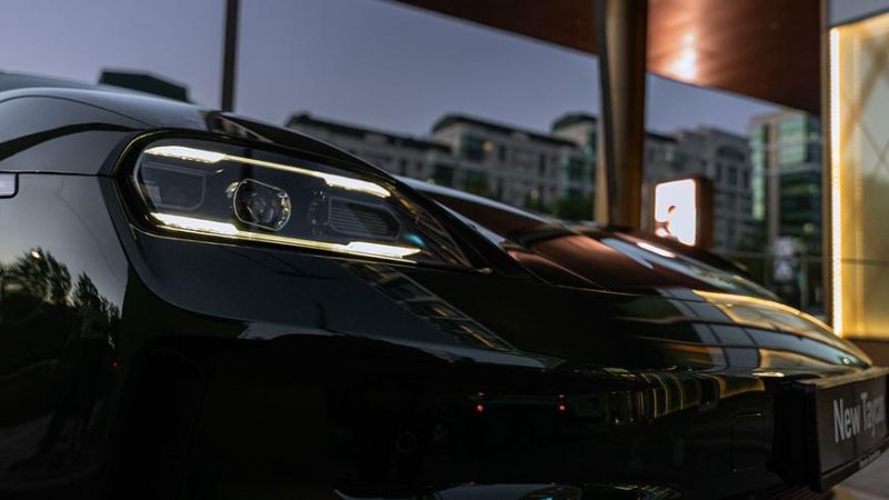 Porsche официально запустил продажи обновлённого Taycan в Казахстане