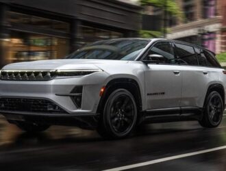 Представлен самый быстрый серийный Jeep. Это электрокар