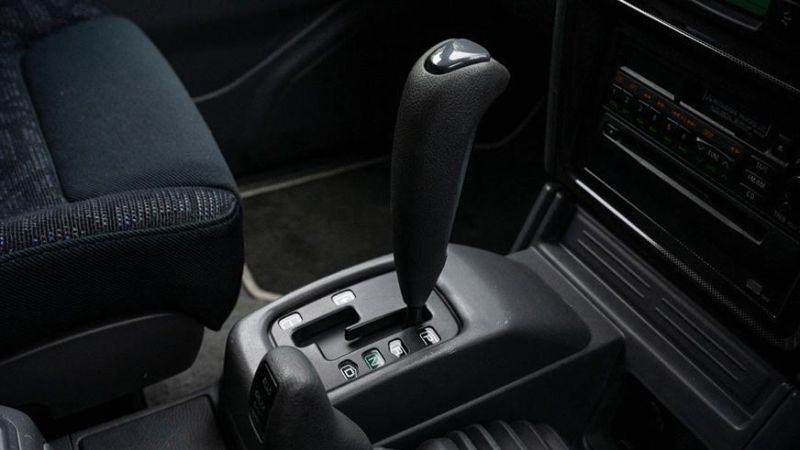 Редкий Mitsubishi Pajero Evolution выставили на продажу в США
