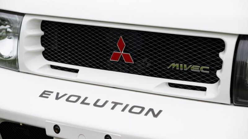 Редкий Mitsubishi Pajero Evolution выставили на продажу в США
