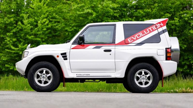 Редкий Mitsubishi Pajero Evolution выставили на продажу в США