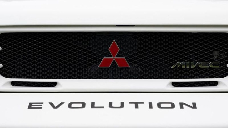 Редкий Mitsubishi Pajero Evolution выставили на продажу в США