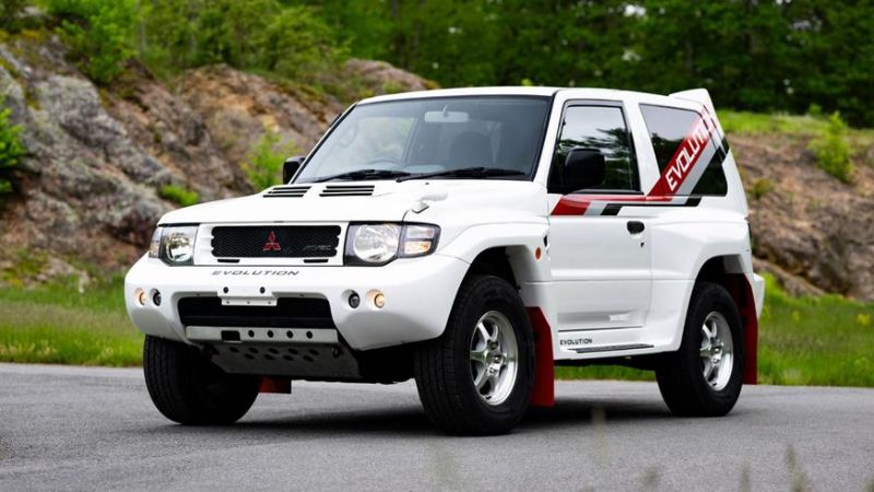 Редкий Mitsubishi Pajero Evolution выставили на продажу в США