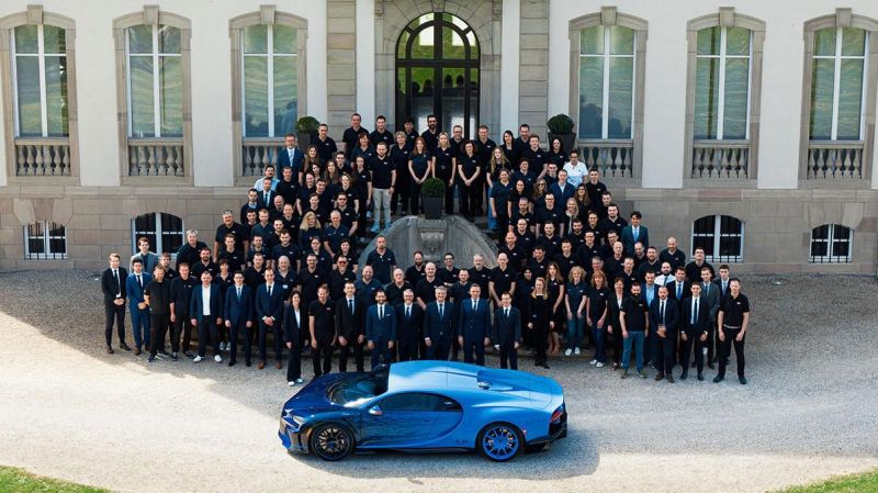 Собран последний Bugatti Chiron