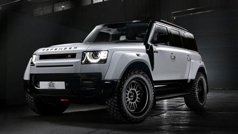 В Arctic Trucks слегка обновили Defender AT35