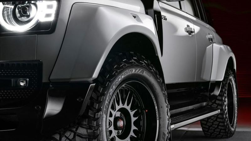 В Arctic Trucks слегка обновили Defender AT35