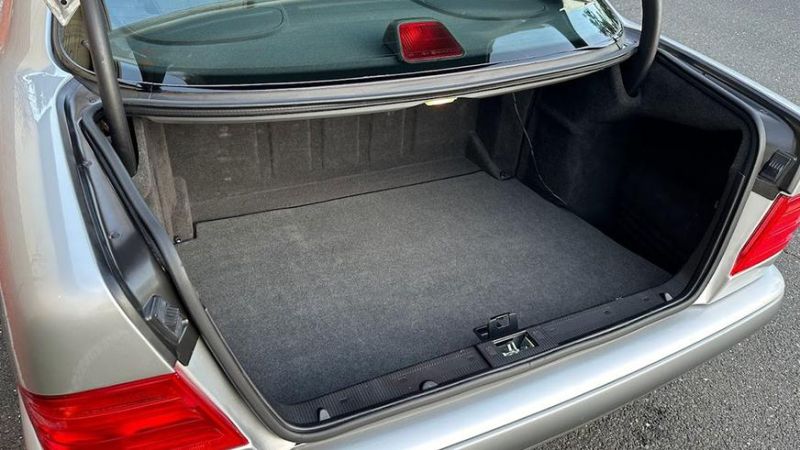 В США нашли E-Class (W210) с пробегом всего 22 тыс. км