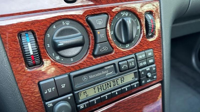 В США нашли E-Class (W210) с пробегом всего 22 тыс. км