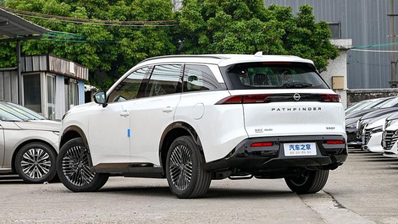 В Китае появился свой Nissan Pathfinder: другой дизайн, двигатель и цена